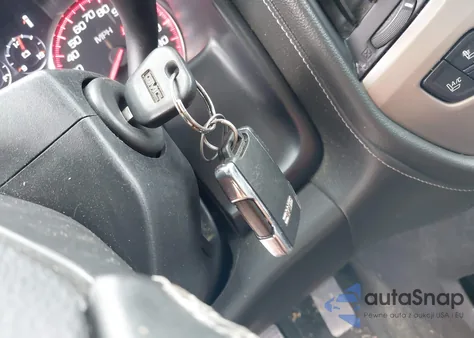 2015 GMC Sierra 1500 Denali z USA, uszkodzony, nr VIN 3GTU2WEC3FG288215